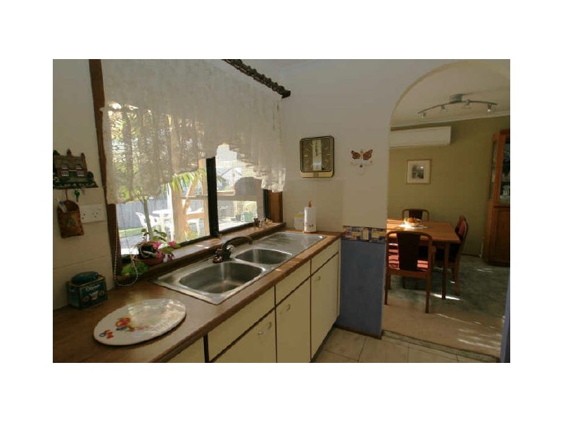 7 Suncrest Avenue, Sussex Inlet NSW 2540