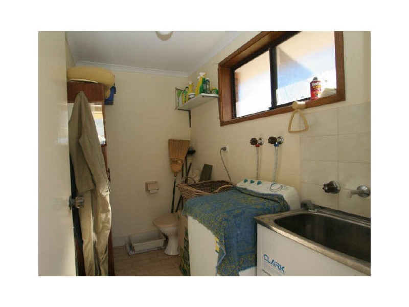 7 Suncrest Avenue, Sussex Inlet NSW 2540