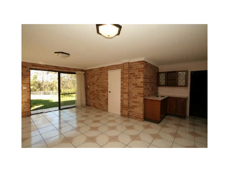 16 Ethel Avenue, Sussex Inlet NSW 2540