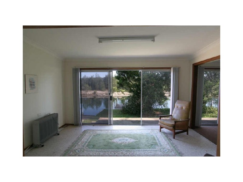 47 Jacobs Drive, Sussex Inlet NSW 2540