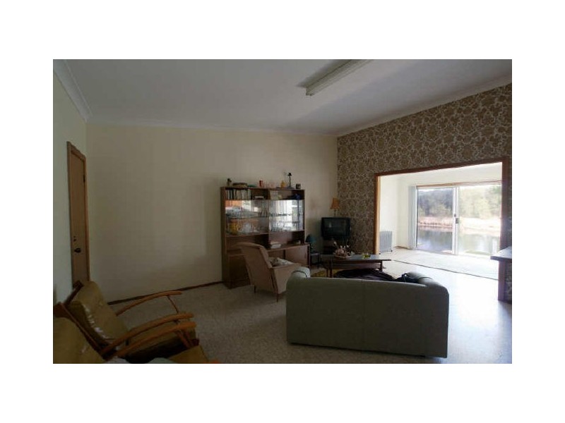 47 Jacobs Drive, Sussex Inlet NSW 2540