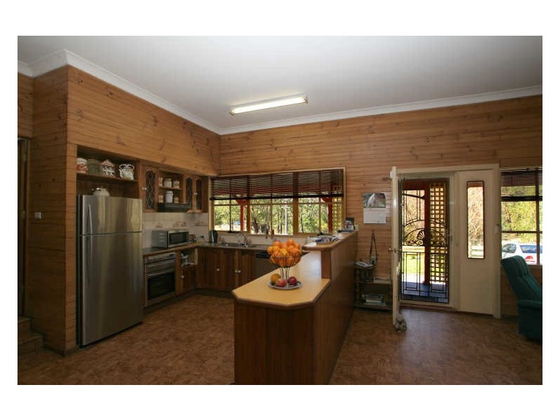 314 Sussex Inlet Road, Sussex Inlet NSW 2540