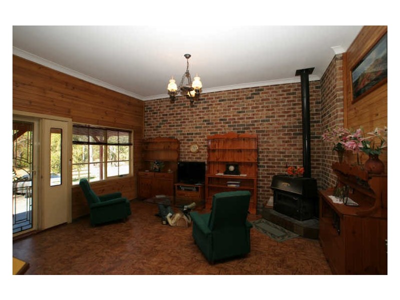 314 Sussex Inlet Road, Sussex Inlet NSW 2540