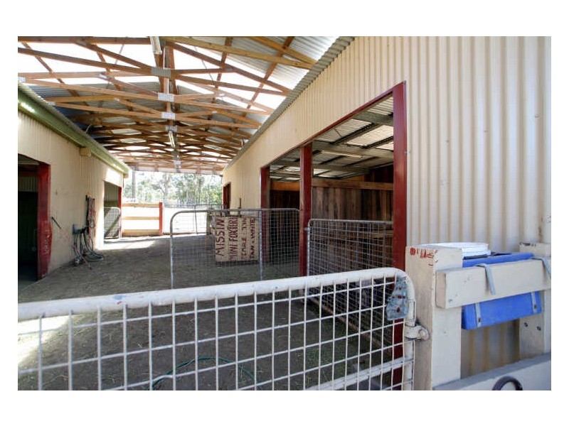 314 Sussex Inlet Road, Sussex Inlet NSW 2540