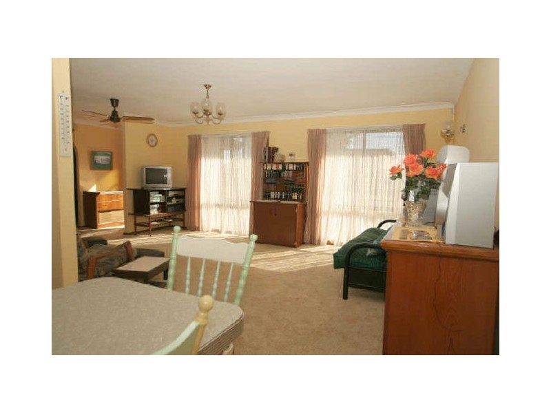 52 Cater Crescent, Sussex Inlet NSW 2540