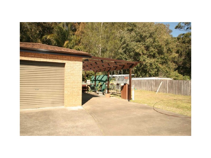 52 Cater Crescent, Sussex Inlet NSW 2540