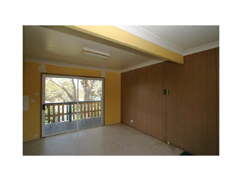 1 Florida Close, Sussex Inlet NSW 2540