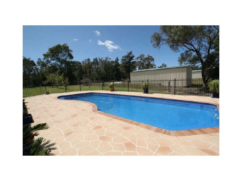394 Sussex Inlet Road, Sussex Inlet NSW 2540