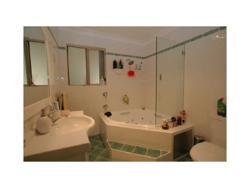 394 Sussex Inlet Road, Sussex Inlet NSW 2540