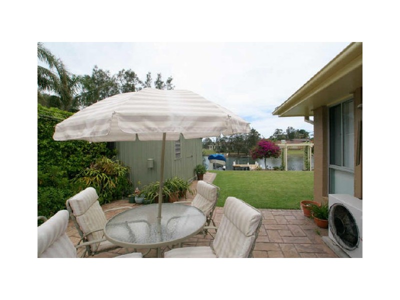 78 Jacobs Drive, Sussex Inlet NSW 2540