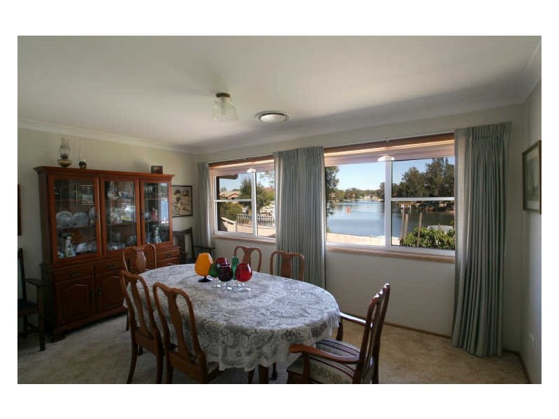 11 Whimbrel Drive, Sussex Inlet NSW 2540