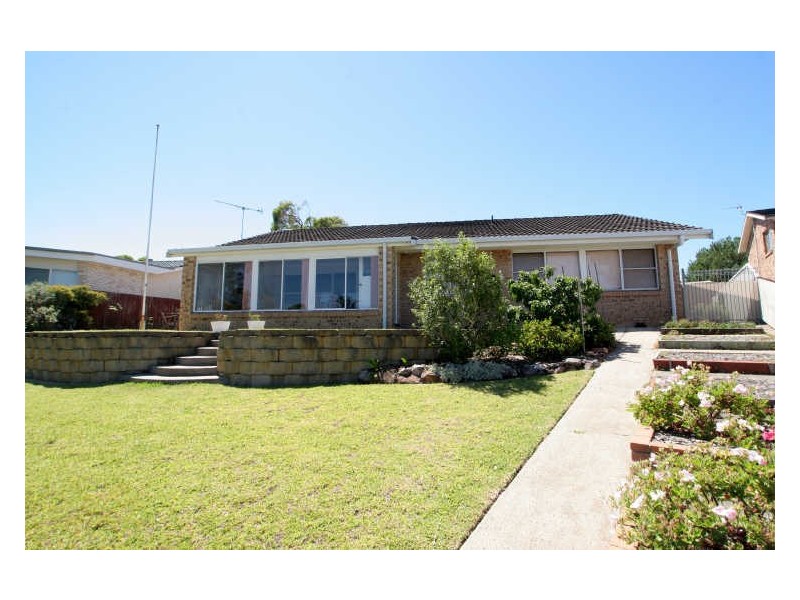 11 Whimbrel Drive, Sussex Inlet NSW 2540