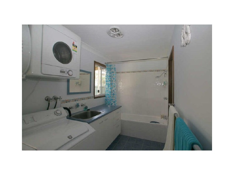 5 Lakeland Avenue, Berrara NSW 2540