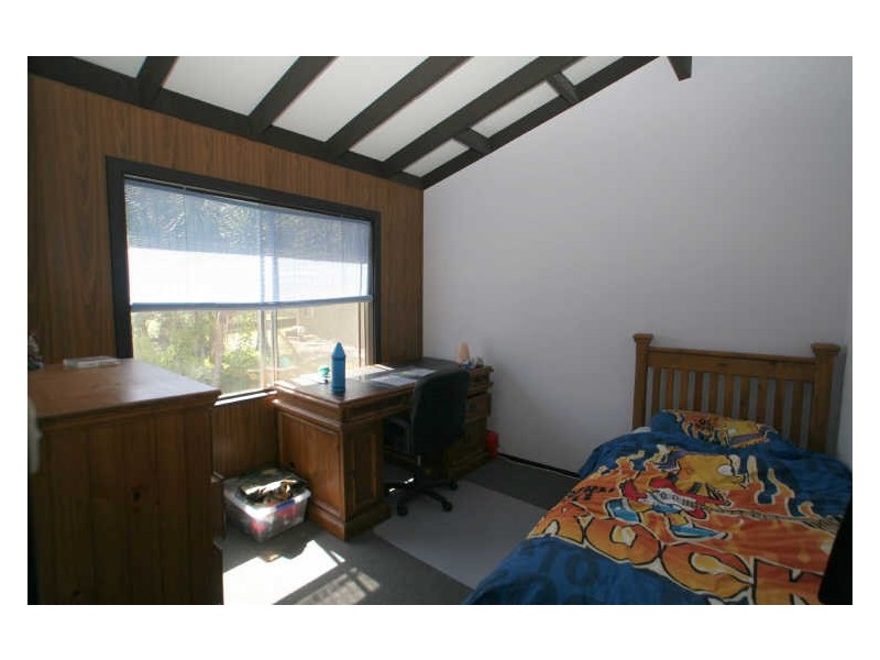 43 Government Road, Sussex Inlet NSW 2540