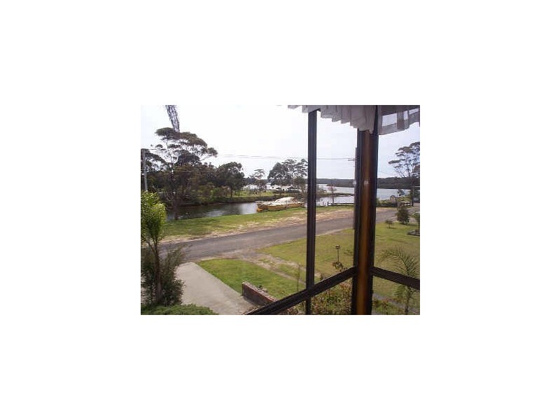 8 Alamein Road, Sussex Inlet NSW 2540