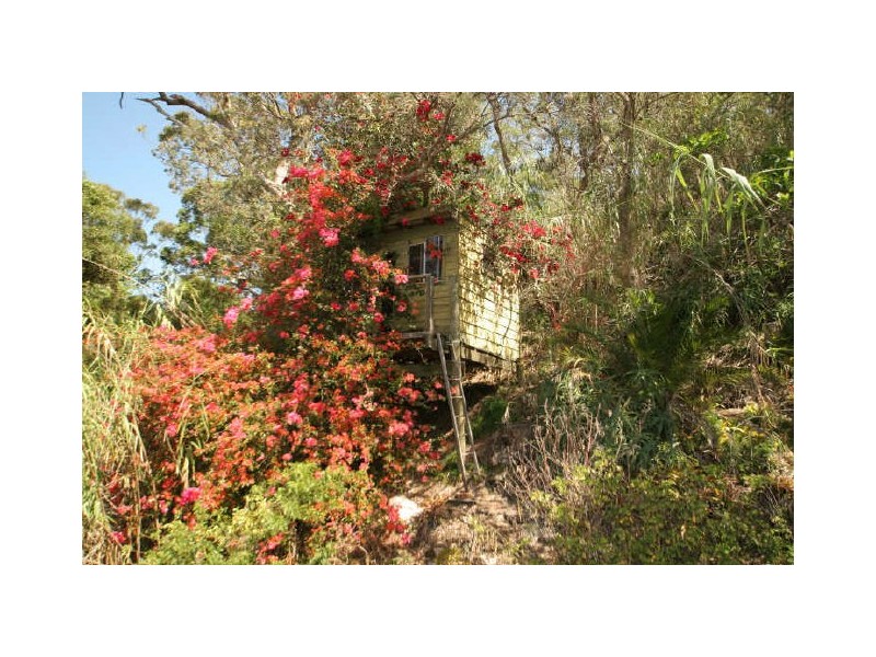 8 Alamein Road, Sussex Inlet NSW 2540