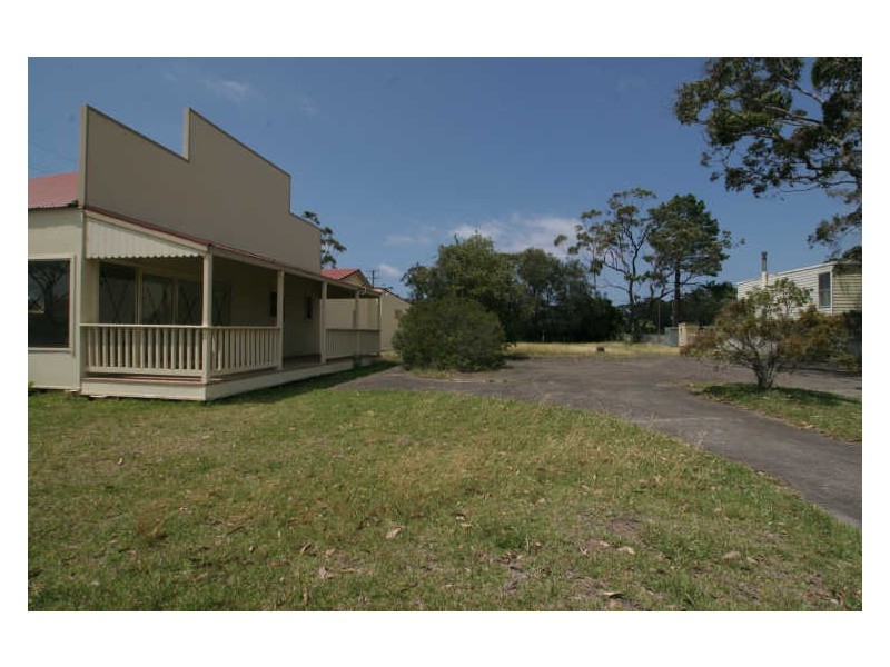 124 & 126 Jacobs Drive, Sussex Inlet NSW 2540