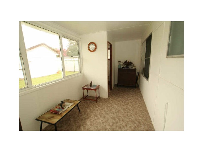 12 Ray Street, Sussex Inlet NSW 2540