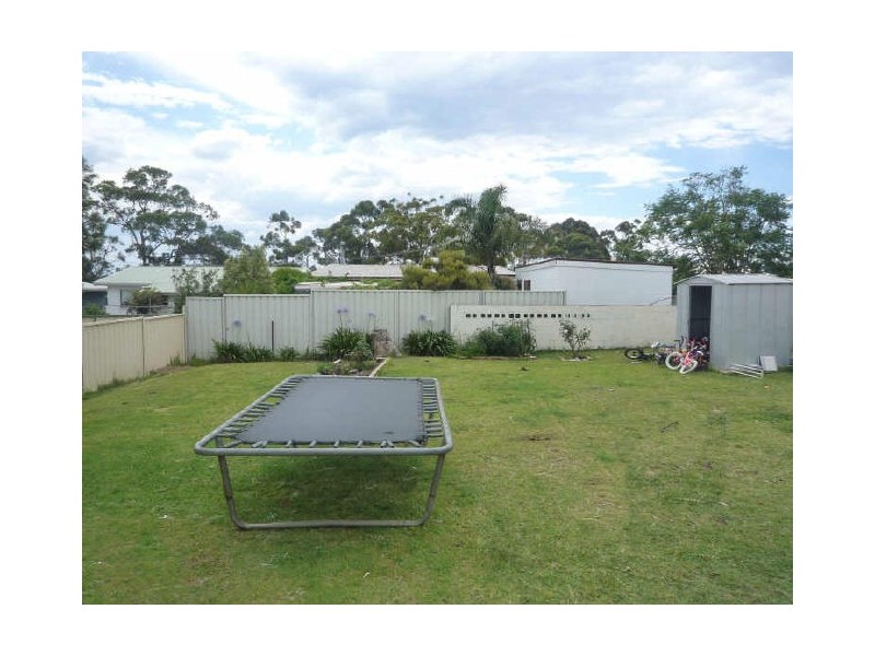 11 Lyons Road, Sussex Inlet NSW 2540