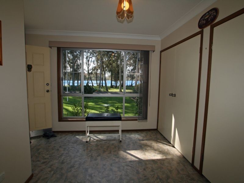 1 Fairview Crescent, Sussex Inlet NSW 2540