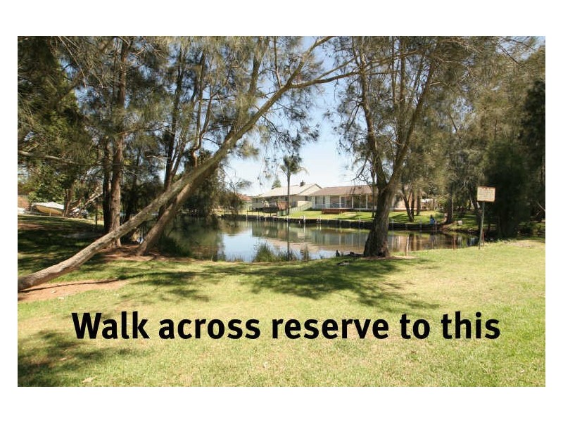 6 Paradise Crescent, Sussex Inlet NSW 2540