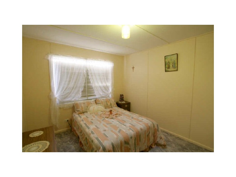 9 Ocean View Road, Sussex Inlet NSW 2540