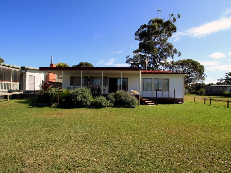 276 River Road, Sussex Inlet NSW 2540