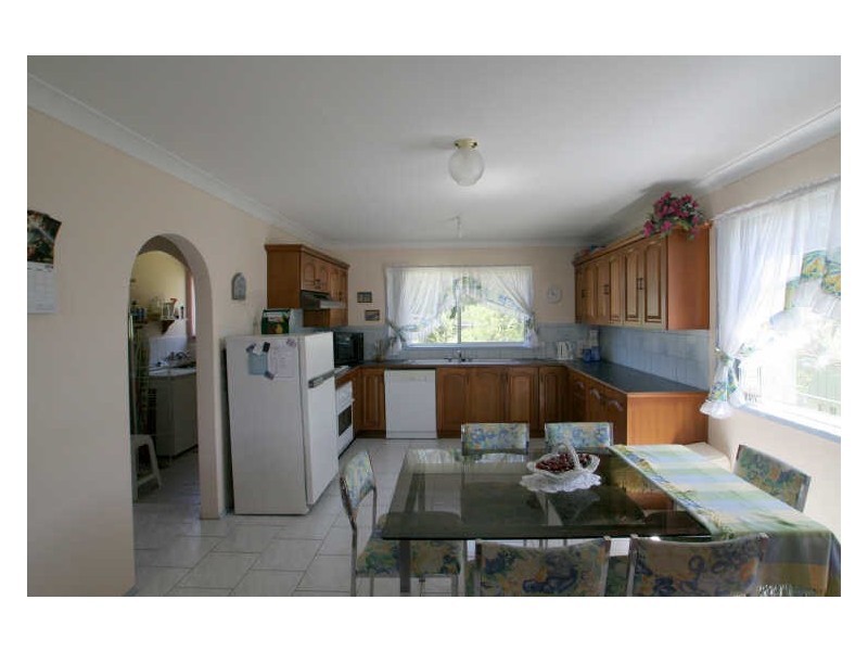 91 Lakehaven Drive, Sussex Inlet NSW 2540