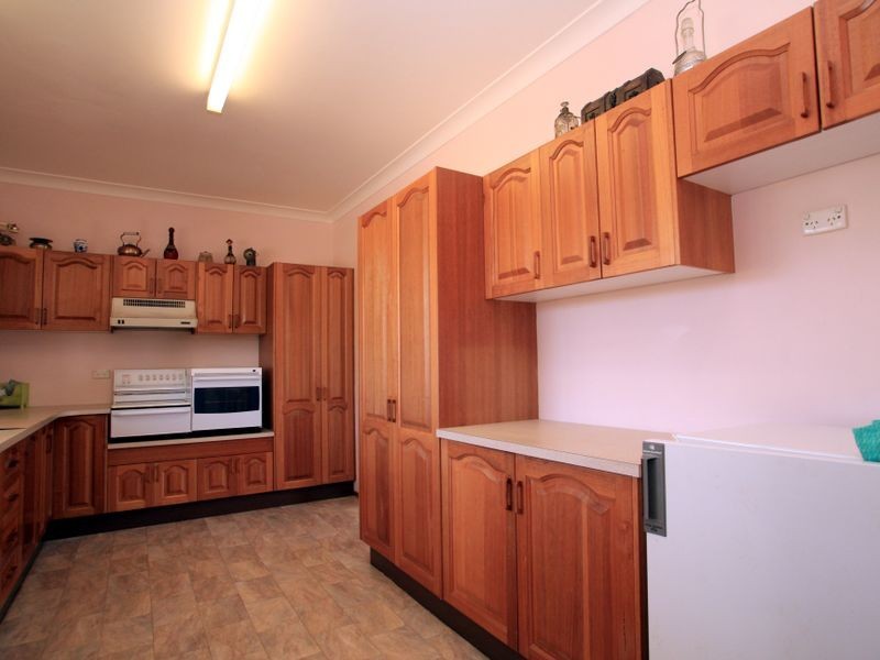 32 Surfway Avenue, Berrara NSW 2540
