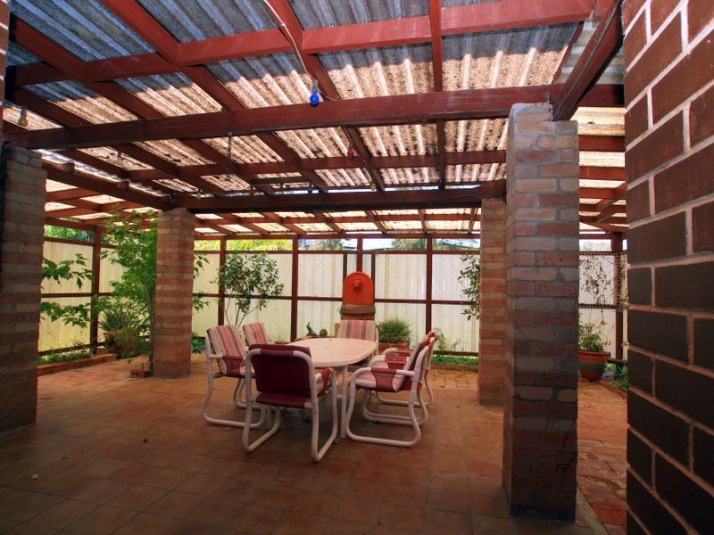 32 Surfway Avenue, Berrara NSW 2540