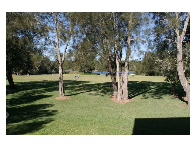 242 River Road, Sussex Inlet NSW 2540