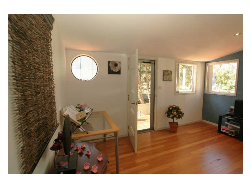 242 River Road, Sussex Inlet NSW 2540