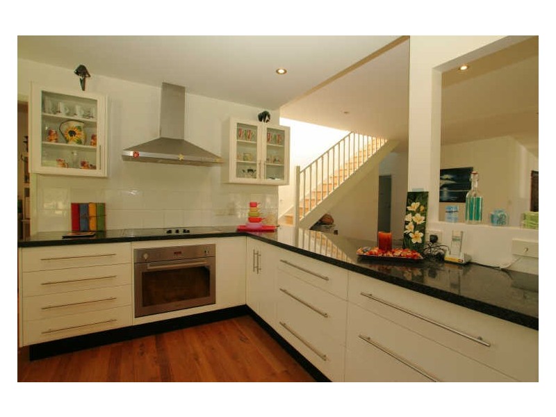 242 River Road, Sussex Inlet NSW 2540