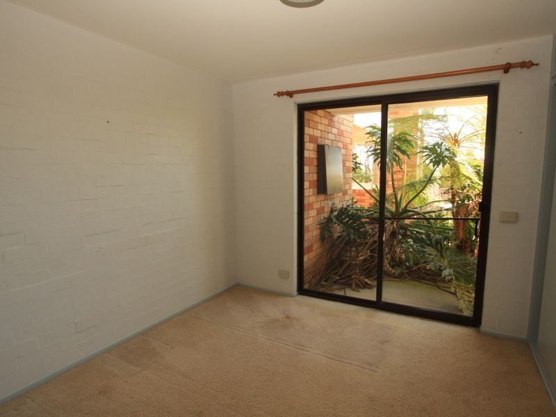 1 Myrniong Grove, Berrara NSW 2540