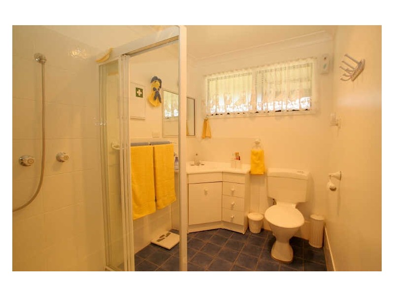 223 River Road, Sussex Inlet NSW 2540