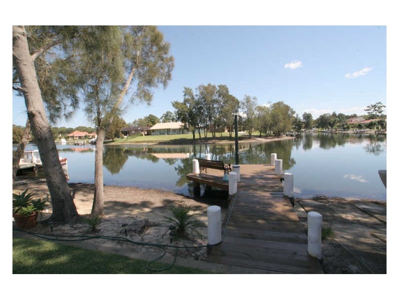 5 Teal Place, Sussex Inlet NSW 2540