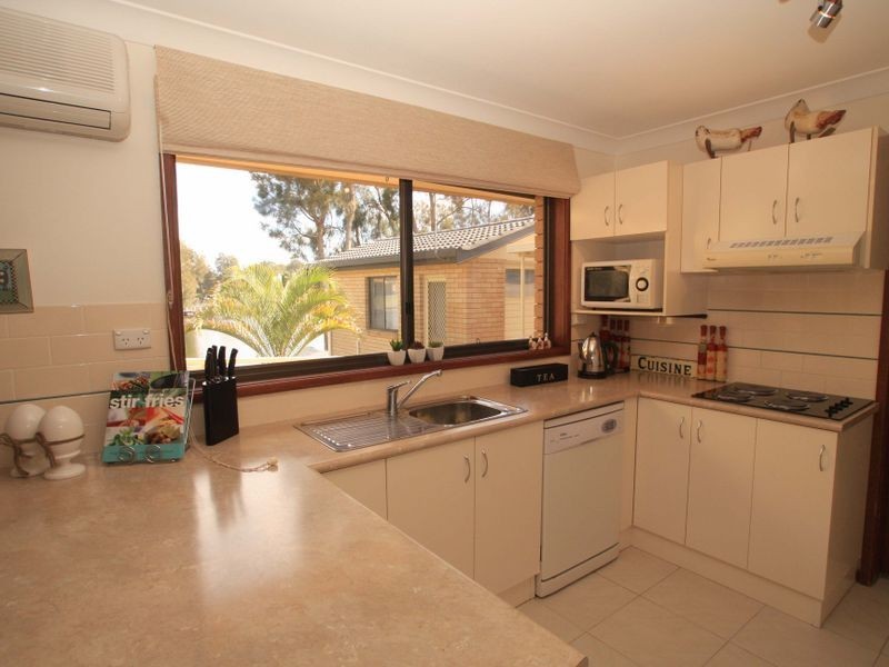 5 Teal Place, Sussex Inlet NSW 2540