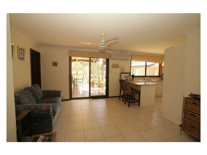 5 Teal Place, Sussex Inlet NSW 2540