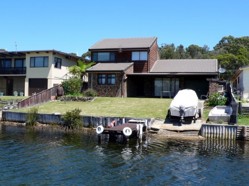 45 Cater Crescent, Sussex Inlet NSW 2540
