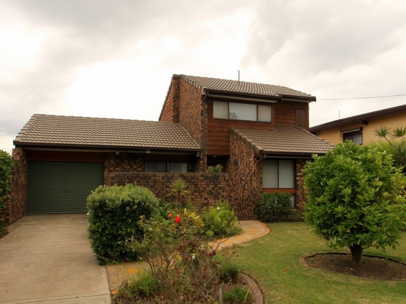 45 Cater Crescent, Sussex Inlet NSW 2540