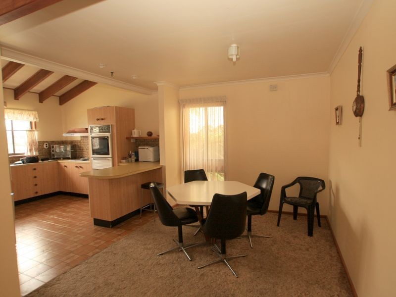 45 Cater Crescent, Sussex Inlet NSW 2540
