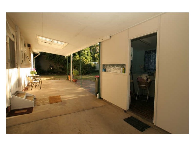 27 Glanville Road, Sussex Inlet NSW 2540