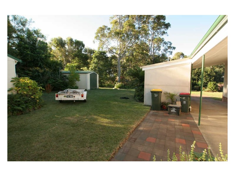 27 Glanville Road, Sussex Inlet NSW 2540