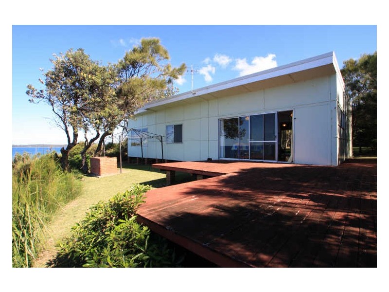 26 Myrniong Grove, Berrara NSW 2540