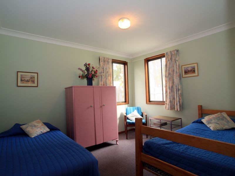 18 Beachway Avenue, Berrara NSW 2540