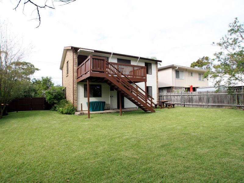 18 Beachway Avenue, Berrara NSW 2540