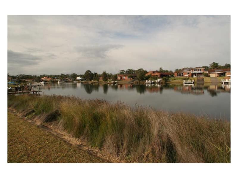 22 Whimbrel Drive, Sussex Inlet NSW 2540