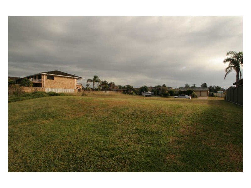 22 Whimbrel Drive, Sussex Inlet NSW 2540