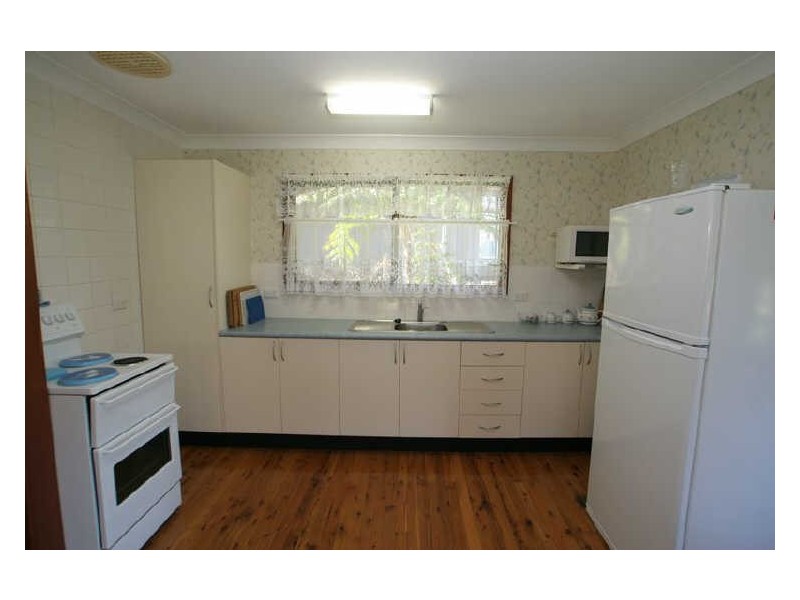 19 Lakeway Avenue, Berrara NSW 2540