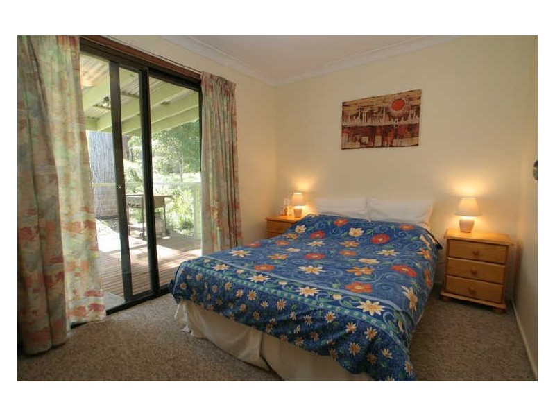 19 Lakeway Avenue, Berrara NSW 2540